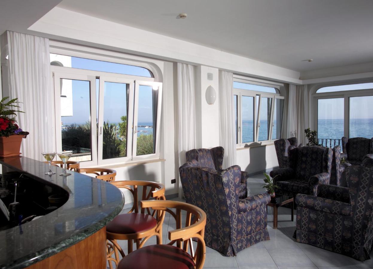 איסקיה Hotel Imperial מראה חיצוני תמונה